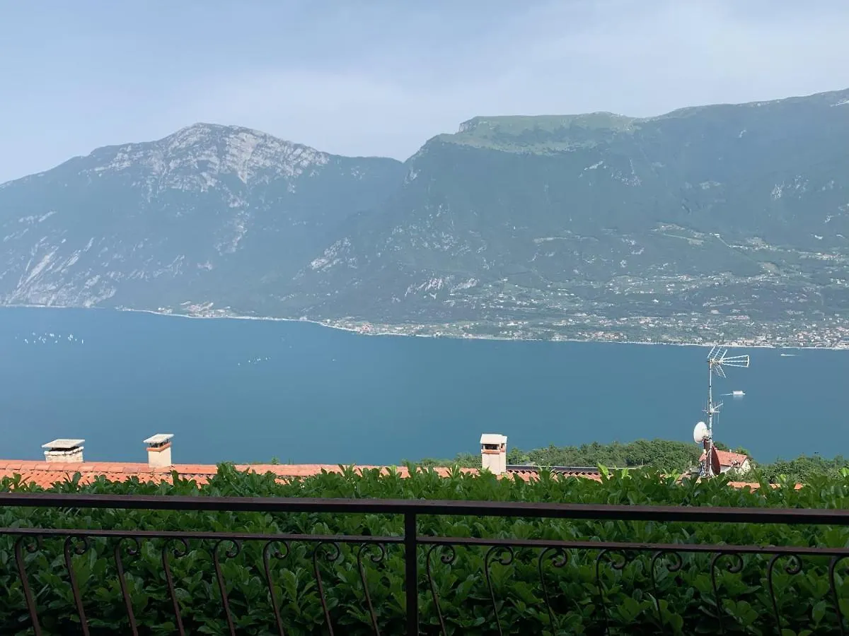 Casa Eulberg Marcania Balcone Vista Lago Tremosine Itálie